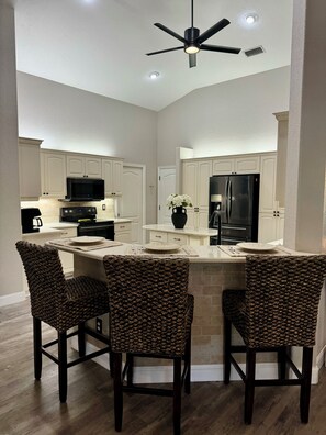 Fridge, microwave, oven, stovetop - Free Heated Pool! Mins from the Beach! Private Open Concept Oasis! (Englewood)