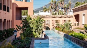 Apartment | Pool | Outdoor pool