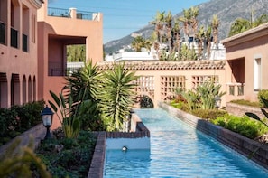 Leilighet | Basseng | Utendørsbasseng