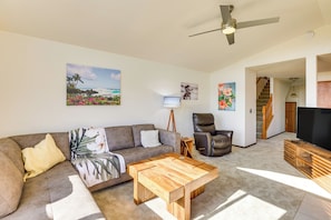 TV, fireplace - 2 Mi to Pismo Beach: Oceano Retreat Near Wineries! (Oceano)