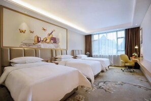 Room - Vienna Hotel (Yangshuo West Street Qianguqing Branch) (Yangshuo)