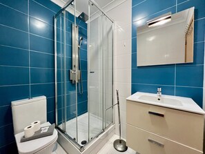 Shower, hair dryer