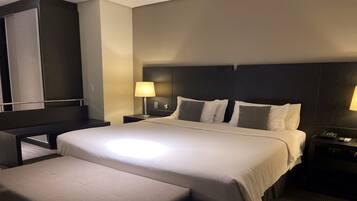 1 bedroom, internet, bed sheets