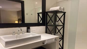 Hair dryer, towels