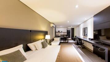 1 bedroom, desk, WiFi, bed sheets