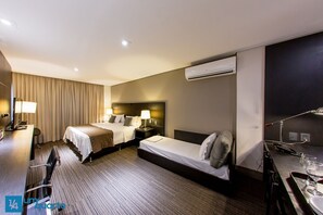 Unclassified image, 5 of 12, button