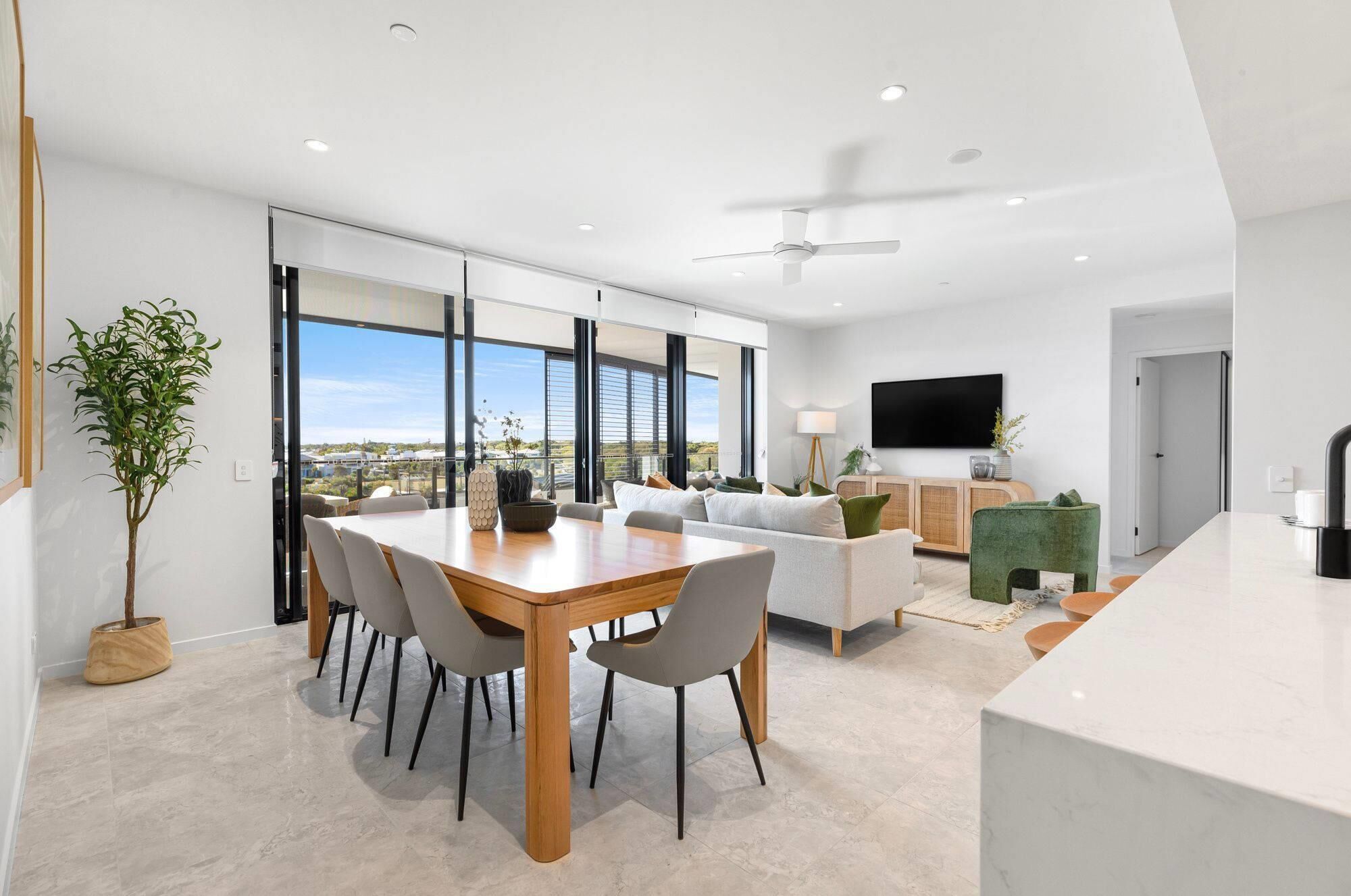 Appartement Standard, 3 chambres | Fer et planche à repasser, accès au Wi-Fi (inclus)