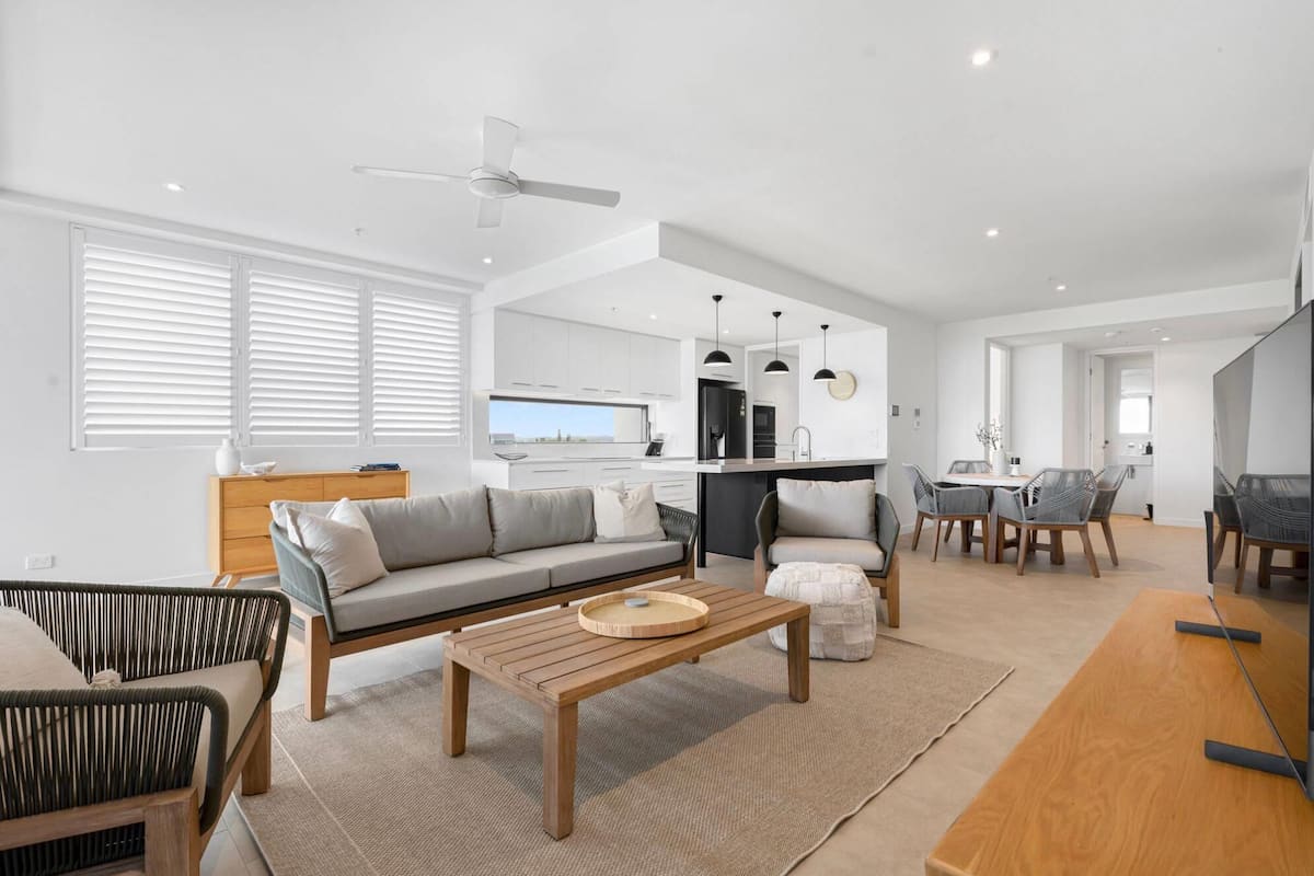 Superior Apartment, 3 Bedrooms, Ocean View