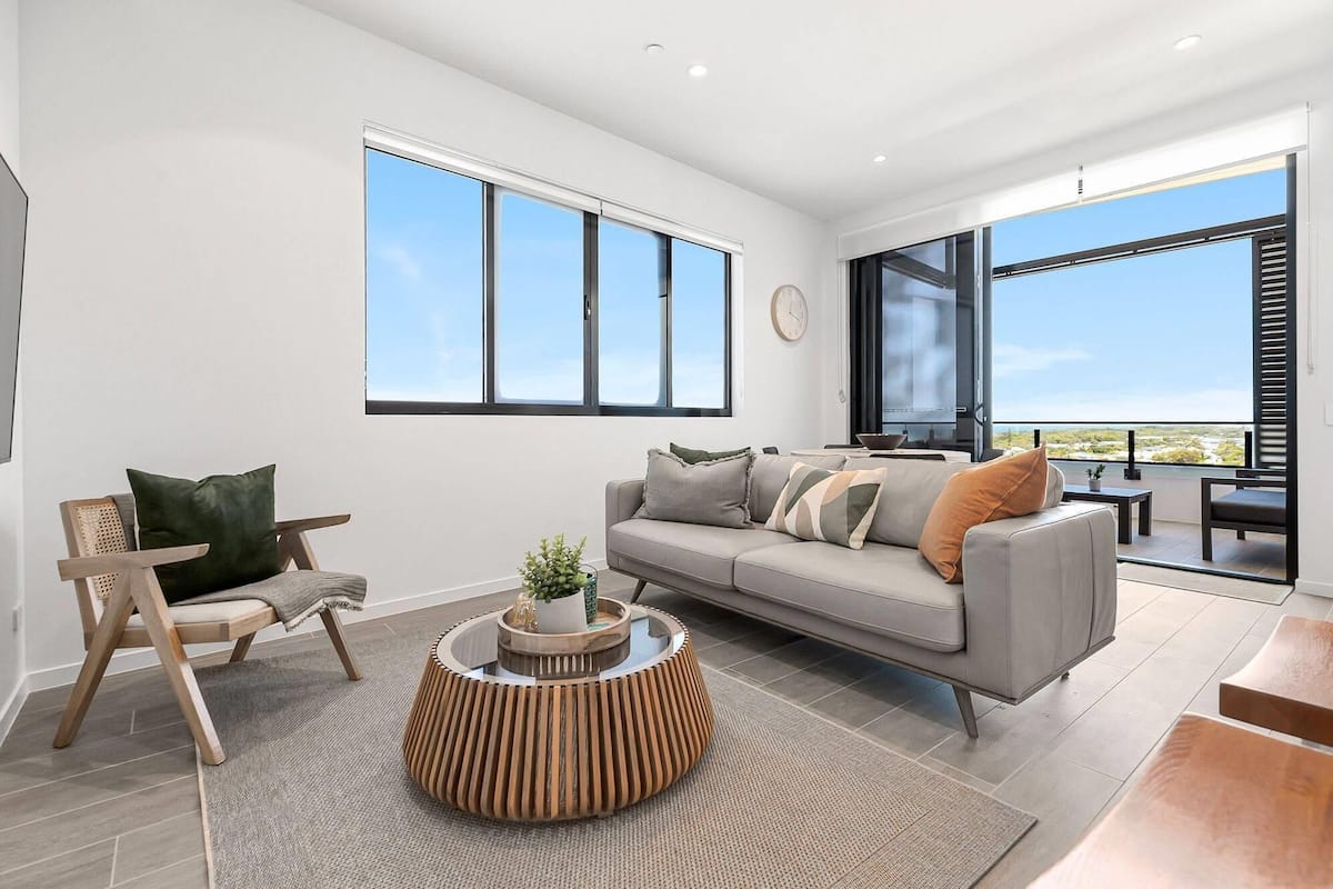 Superior Apartment, 2 Bedrooms, Partial Ocean View