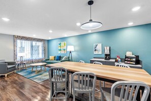 Lobby - WoodSpring Suites St Peters-OFallon (St. Peters)