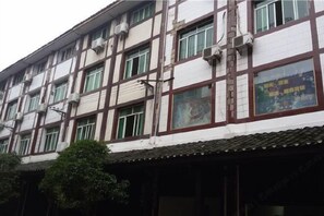 Exterior - Yingbin Inn (Chongqing)