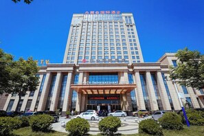 未分类图片，第 5 张，共 129 张，按钮