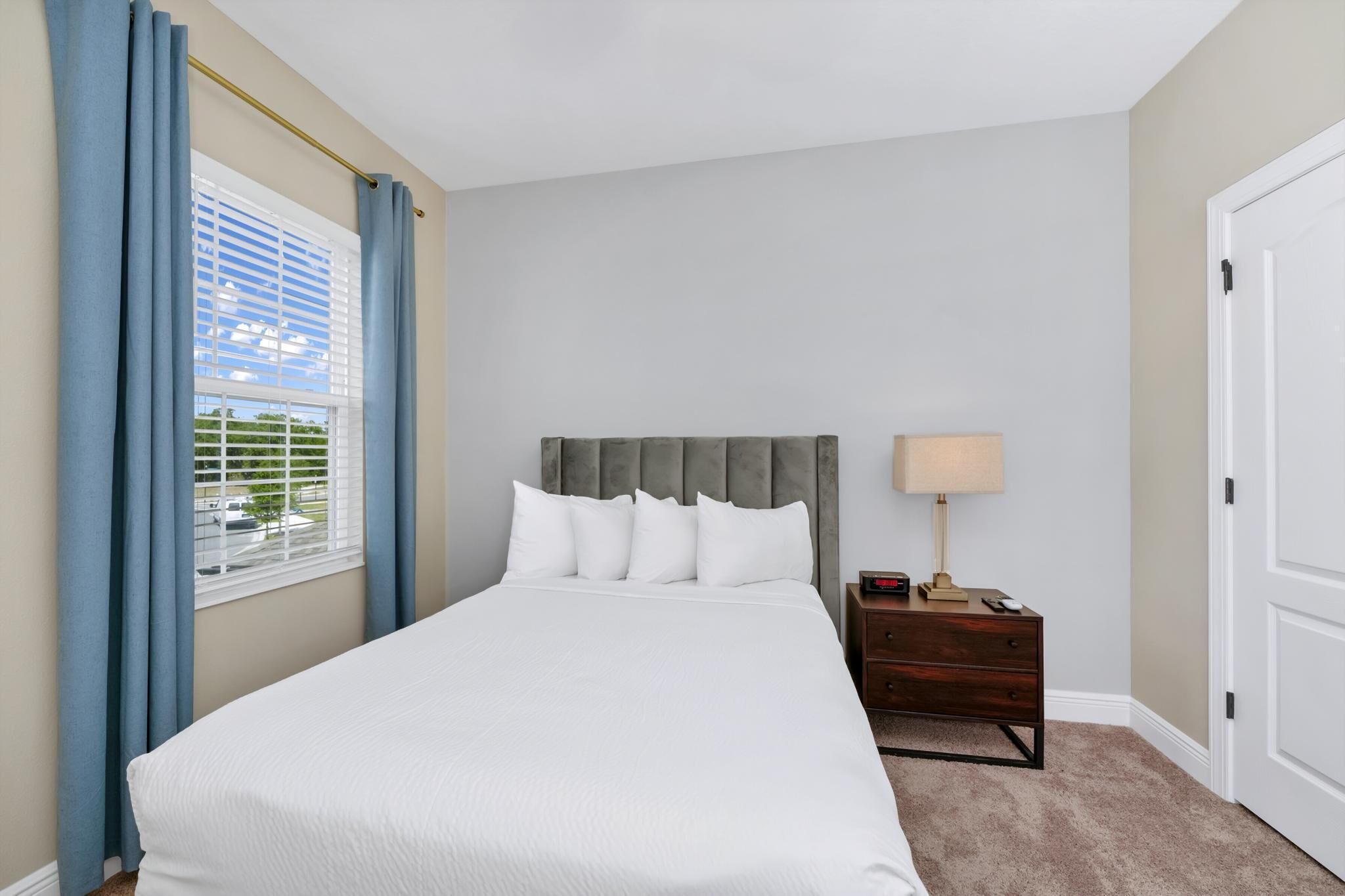 5 bedrooms, in-room safe, iron/ironing board, free WiFi