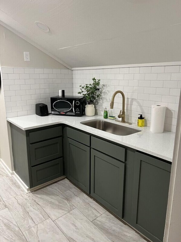 Fridge, microwave, oven, toaster