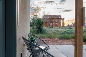 Terrace/patio - The Cottonwood - Accessible Studio Tiny Home (Torrey)