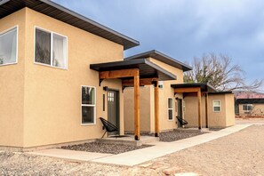 Exterior - Mesa Vista #2- Studio Tiny Home + Loft (Torrey)