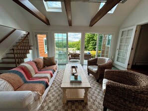 TV connectée, cheminée