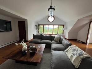 TV connectée, cheminée