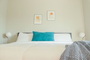 Desk, iron/ironing board, free WiFi, bed sheets