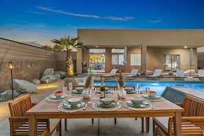 Outdoor dining