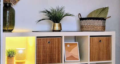 Apartament Relaks z balkonem, wifi, parking w centrum Koszalina.