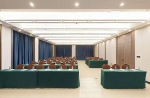 Ballroom - Huali Hotel (Kunshan Golden Eagle International Shopping Center) (Kunshan)