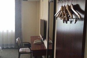 Ảnh chưa phân loại, 5 trong số 10 ảnh, nút