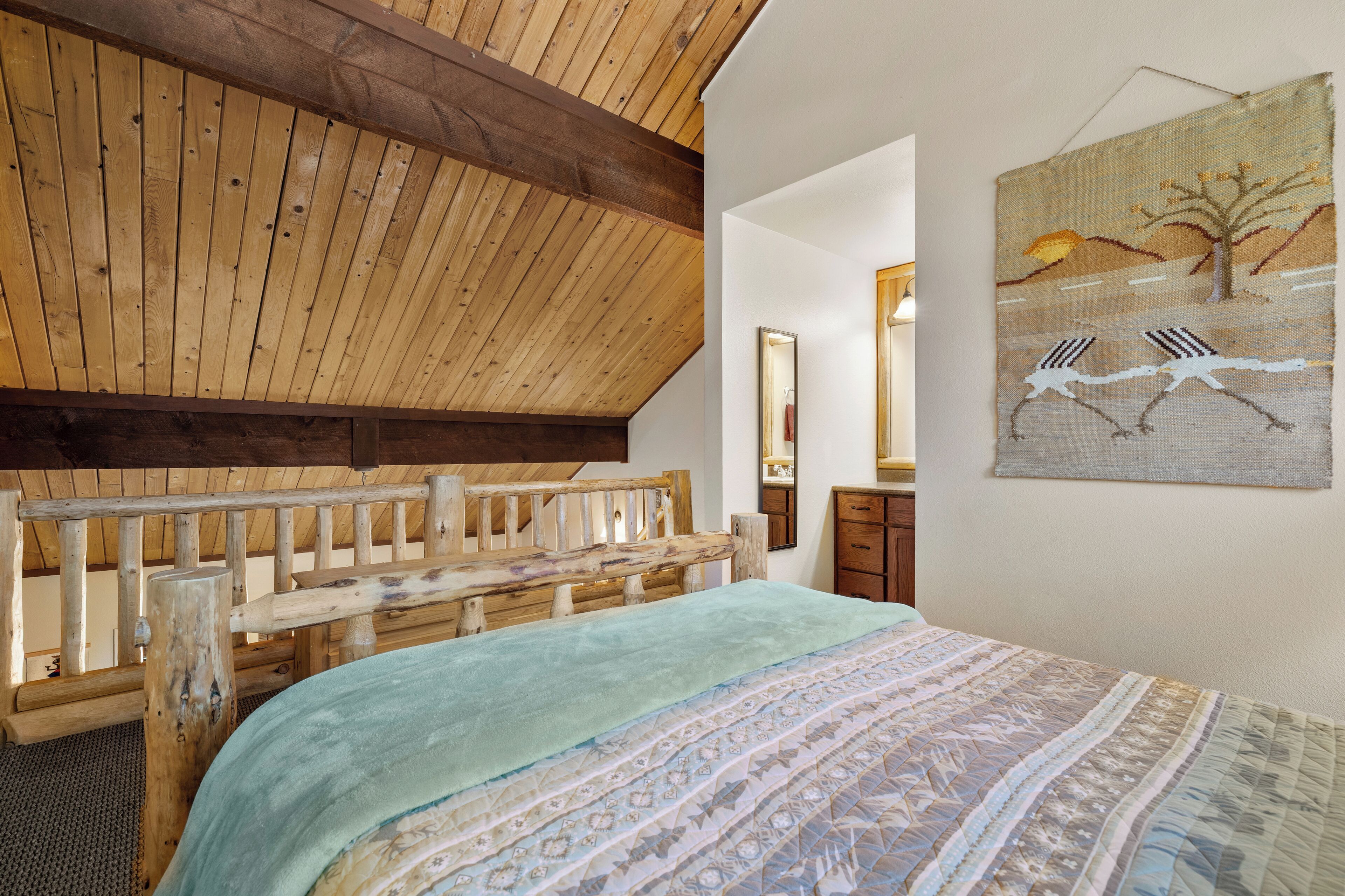 2 bedrooms, iron/ironing board, travel crib, free WiFi