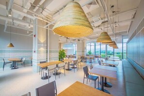 Restaurant - Island Skylight Resort (Huidong)