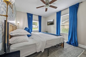 4 chambres, fer et planche à repasser, Wi-Fi, draps fournis