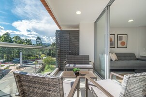 Standard Apartment, 1 Queen Bed with Sofa bed | Terrace/patio