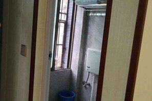 Ảnh chưa phân loại, 2 trong số 8 ảnh, nút