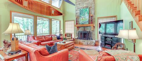 TV, fireplace, DVD player, ping pong