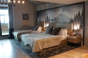 Premium Duplex, Balcony, Mountain View | Premium bedding, down comforters, minibar, free cribs/infant beds