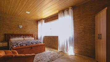 1 bedroom, iron/ironing board, WiFi