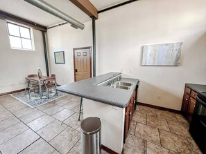 Fridge, oven, stovetop, dishwasher - Sleepover | Stylish 2BD/1BA Condo - Downtown SGF (Springfield)