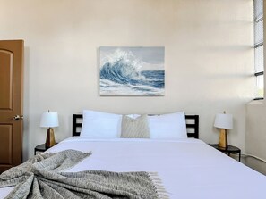Room - Sleepover | Stylish 2BD/1BA Condo - Downtown SGF (Springfield)