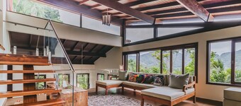 Casa em São Sebastião com Piscina, Jacuzzi e Vista
