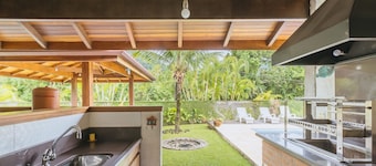 Casa em Ubatuba perto da Praia Lagoinha e Piscina