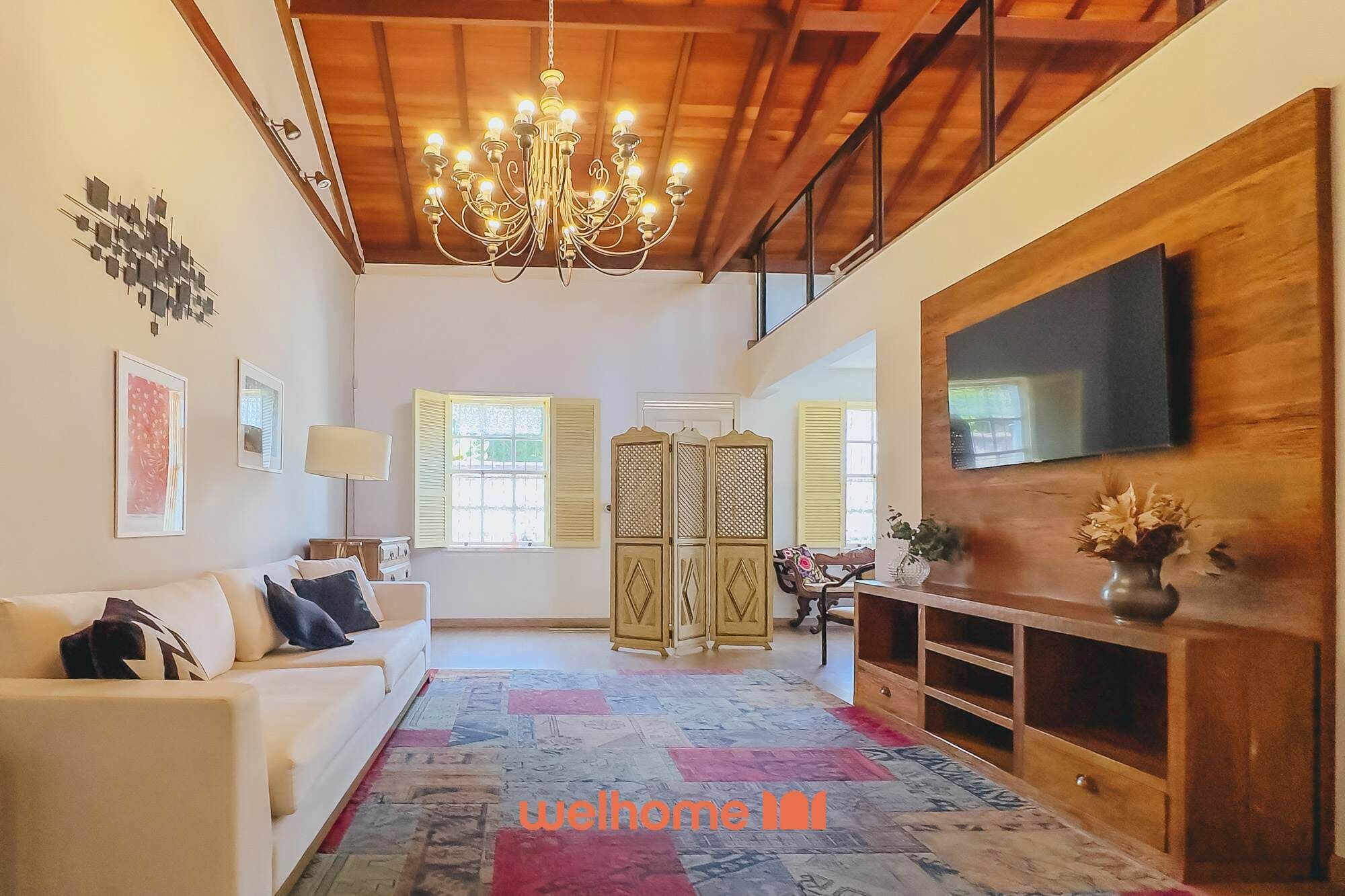 Télévision, espaces bureaux