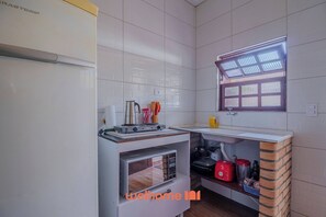 Fridge, microwave, stovetop, toaster