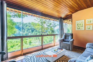 Unclassified image, 3 of 52, button - Casa em Teresópolis vista para a Pedra Tartaruga (Teresópolis)