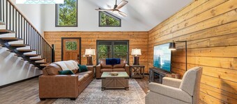 Log Cabin on Disney - Boat ramp & dock nearby