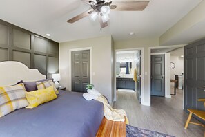 2 chambres, lit parapluie, accès Internet, draps fournis