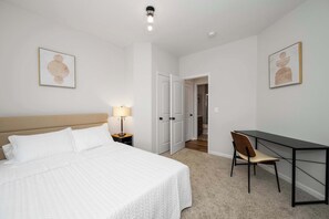 5 bedrooms, bed sheets
