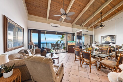 Papakea L402 in Lahaina