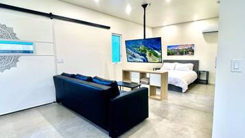 1 sovrum, skrivbord, gratis wi-fi och sängkläder