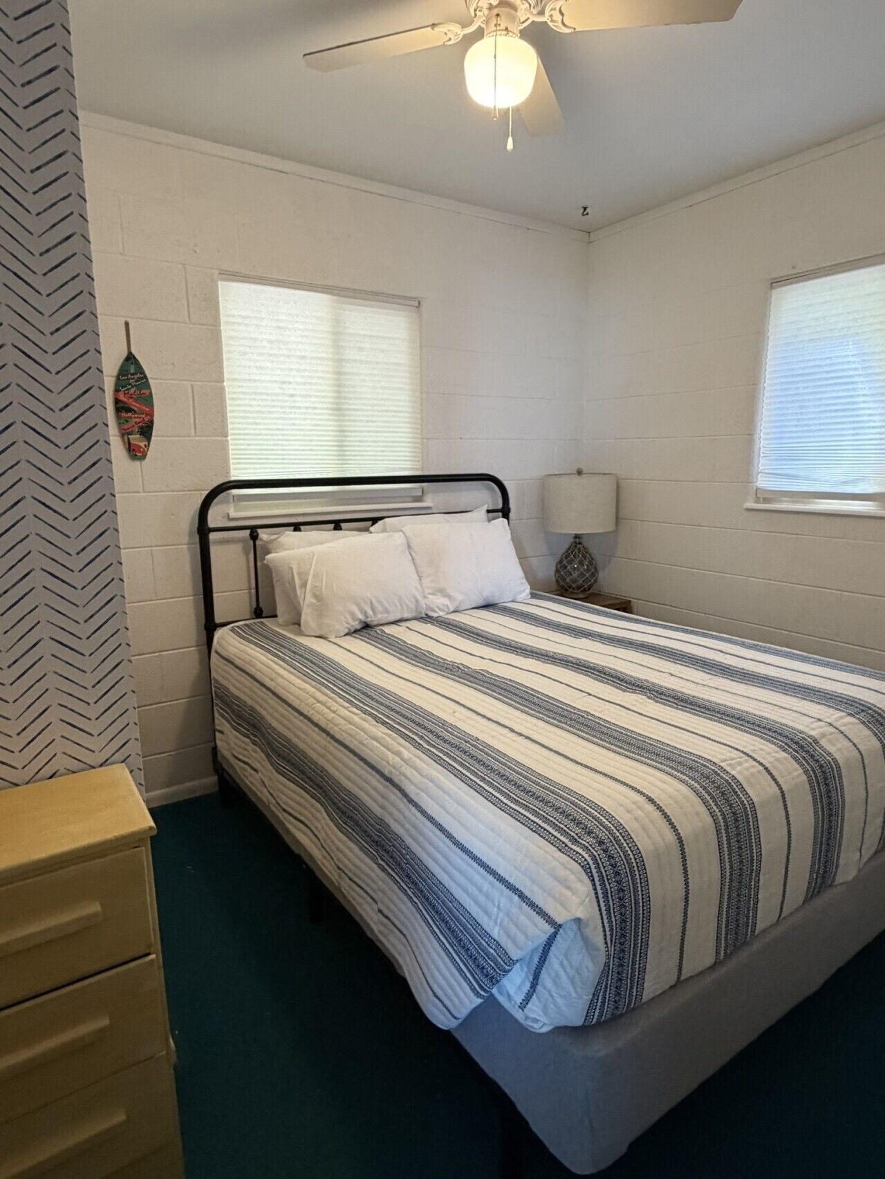 3 chambres, bureau, accès au Wi-Fi (inclus), literie fournie