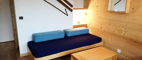 1 bedroom