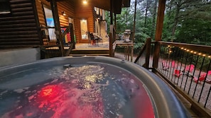 Terrace/patio - Multi-Family Fun-3 Kings-Foosball, Spacious Deck, HotTub, Firepit-Sleeps 8 (Broken Bow)
